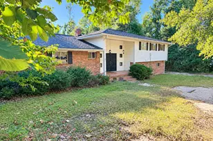 345 Marion St, Batesburg, SC 29006 - Photo 1