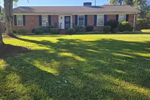 100 Maxton St, Spartanburg, SC 29302 - Photo 1
