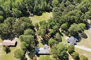 653 Holland Ln, Camden, SC 29020 - Photo 2