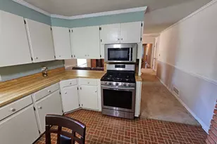 653 Holland Ln, Camden, SC 29020 - Photo 20