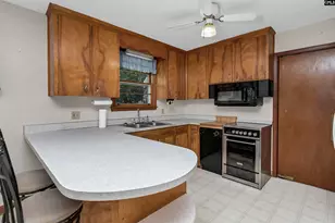 249 Morningside Dr, Columbia, SC 29210 - Photo 16