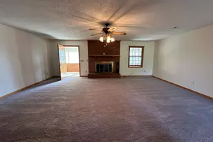207 Blueberry Dr, Lexington, SC 29073 - Photo 2