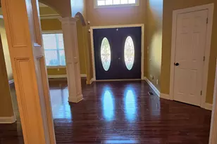 329 Garvey Cir, Columbia, SC 29203 - Photo 2