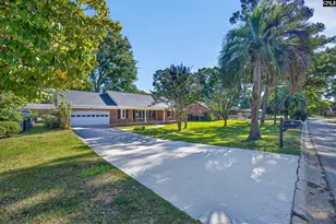 10 Beacon Hill Rd, Columbia, SC 29210 - Photo 2