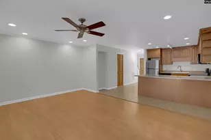 301 Harbor Heights Dr 17D, Lexington, SC 29072 - Photo 8