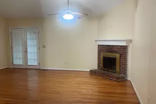 105 Salusbury Ln, Columbia, SC 29229 - Photo 2