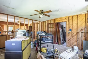 126 Maple Leaf Ln, Batesburg, SC 29006 - Photo 18