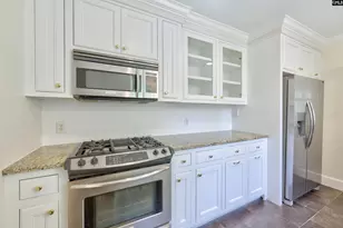 3613 Wheat St, Columbia, SC 29205 - Photo 8