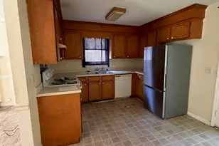 8 Cresecent Ln, Columbia, SC 29212 - Photo 6