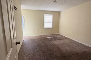 8 Cresecent Ln, Columbia, SC 29212 - Photo 10