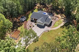 180 Persimmon Dr, Saluda, SC 29138 - Photo 1