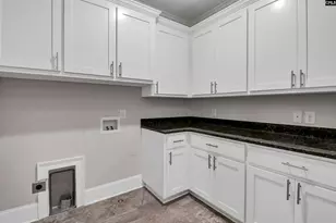 1901 Parrish Dr, Columbia, SC 29206 - Photo 18