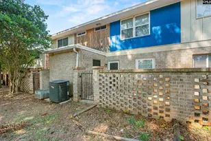1220 Grove Park Ln, Columbia, SC 29210 - Photo 4