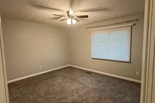 505 Picadilly Square, Cayce, SC 29033 - Photo 2