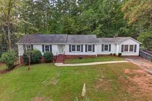 208 Carlisle Ct, Winnsboro, SC 29180 - Photo 4