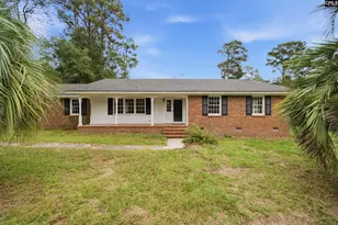 210 Quinby Cir, Florence, SC 29506 - Photo 2