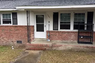 525 Scarsdale Dr, Columbia, SC 29203 - Photo 2