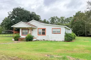 221 Friendship Rd, Santee, SC 29142 - Photo 2