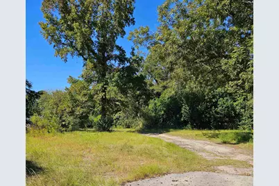 15 Collins Street, Manning, SC 29102 - Photo 1