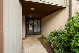 2072 Watermark Pl, Columbia, SC 29210 - Photo 2