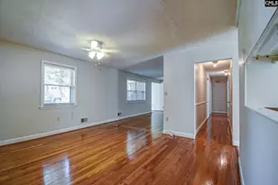 949 Gabriel Rd, Cayce, SC 29033 - Photo 8