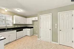 1141 Parliament Lake Dr, Columbia, SC 29223 - Photo 10