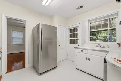 3947 Live Oak Street, Columbia, SC 29205 - Photo 8