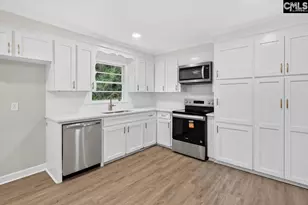 2415 Oak Ln, Camden, SC 29020 - Photo 10