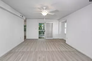 175 Hulon Greene Pl 12, West Columbia, SC 29169 - Photo 4