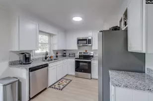 213 Crestmore Dr, Columbia, SC 29209 - Photo 12