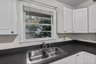 821 Elm Ave, Columbia, SC 29205 - Photo 12