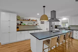 901 Riverview Dr, West Columbia, SC 29169 - Photo 8