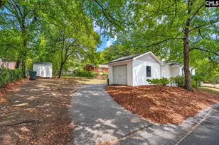 955 Laurie Ln, Columbia, SC 29205 - Photo 32