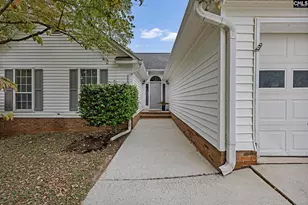 875 Bentley Dr, Lexington, SC 29072 - Photo 2