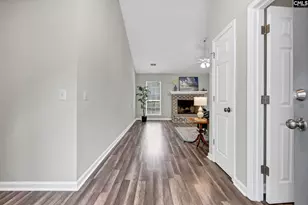 875 Bentley Dr, Lexington, SC 29072 - Photo 6