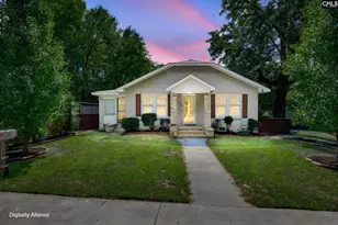 608 Wildwood Ave, Columbia, SC 29203 - Photo 2