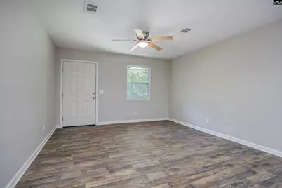 916 Swan Lane, Columbia, SC 29203 - Photo 2