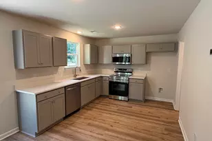 630 Milligan St, Newberry, SC 29108 - Photo 4
