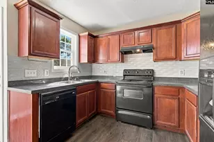 132 Sandy Creek Ct, Gaston, SC 29053 - Photo 2