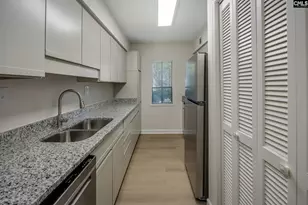 5025 Forest Lake Pl, Columbia, SC 29206 - Photo 10