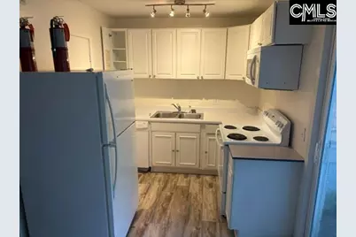 3906 Overbrooke Drive 9, Columbia, SC 29205 - Photo 4