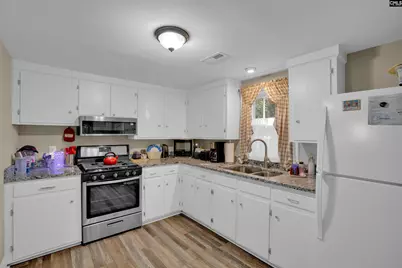 1510 Sarsfield, Camden, SC 29020 - Photo 10