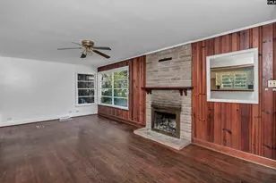 1514 Lewis St, Camden, SC 29020 - Photo 2