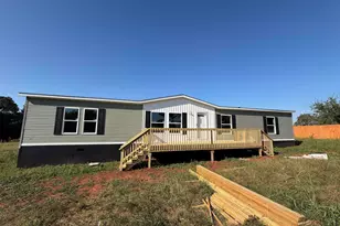 3797 Hollywood Rd, Batesburg, SC 29006 - Photo 1