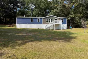19 Wayside Ln, Lugoff, SC 29078 - Photo 1