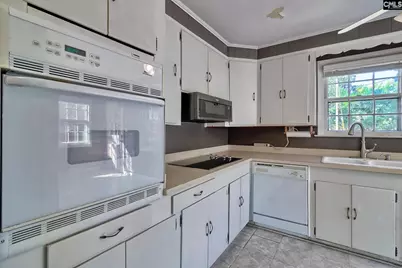 824 Karlaney (Aka K) Avenue, Cayce, SC 29033 - Photo 12