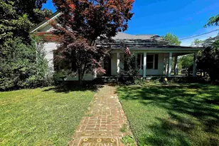 1210 Hunt St, Newberry, SC 29108 - Photo 1