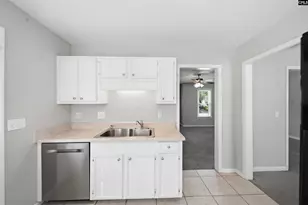 125 Auburnleaf Dr, Hopkins, SC 29061 - Photo 6