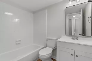 1825 Saint Julian Pl 11-I, Columbia, SC 29204 - Photo 8