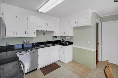 117 Springfield, West Columbia, SC 29169 - Photo 8